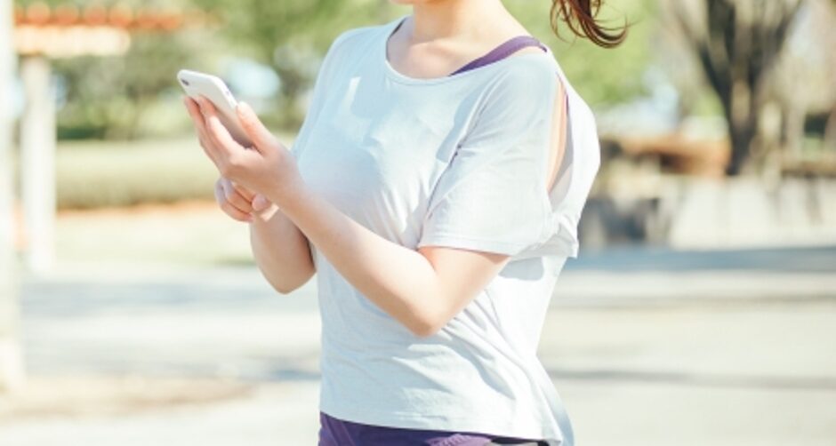 日常のスマートフォンもかなりパフォーマンスに影響が出ます。